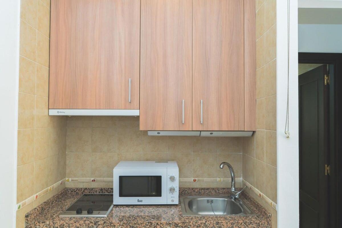 Centrico Apartamento En Calle Carreteria - 말라가 외부 사진