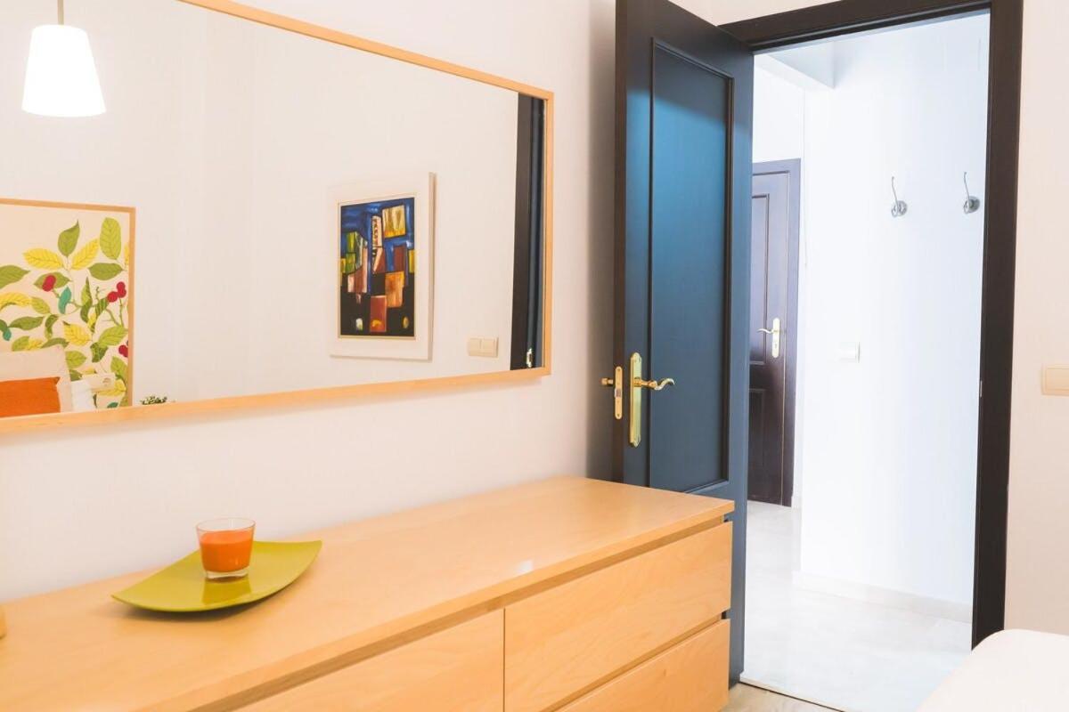 Centrico Apartamento En Calle Carreteria - 말라가 외부 사진